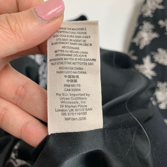 Free People Jacket Womens S Small Floral Bomber Snap Button Satin Lined Pockets - Picture 7 of 16